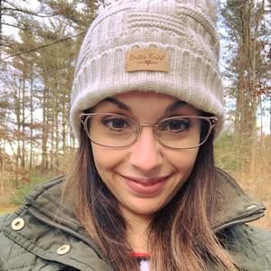 Meet your Posher, Leeann